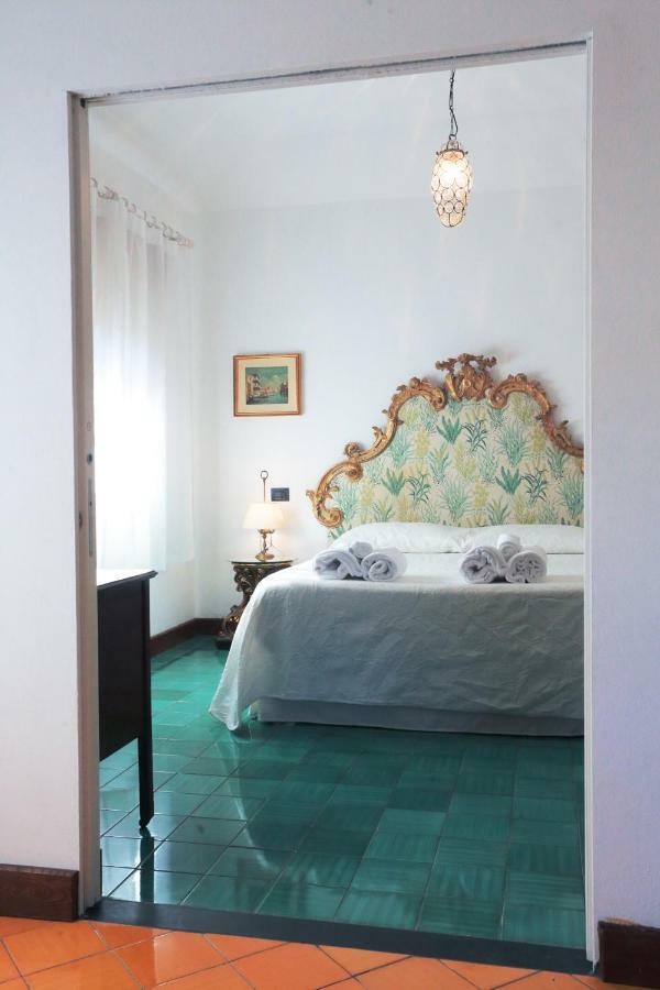 Relais Rantegosa - Holiday Home Chiavari Exterior photo